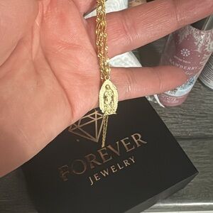 10 kGold Pendant Necklace